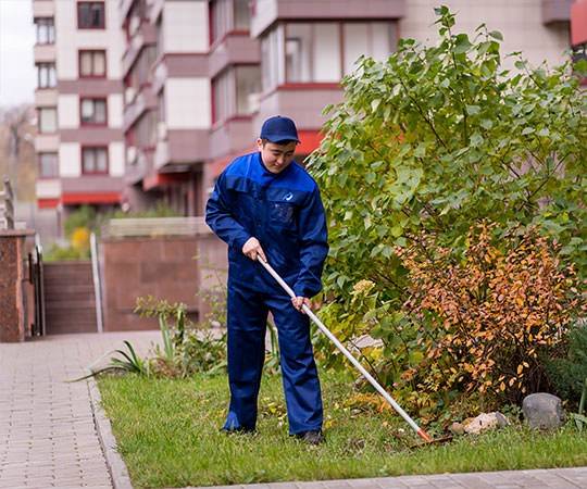 Уборка территории в Елабуге и  Республике Татарстан